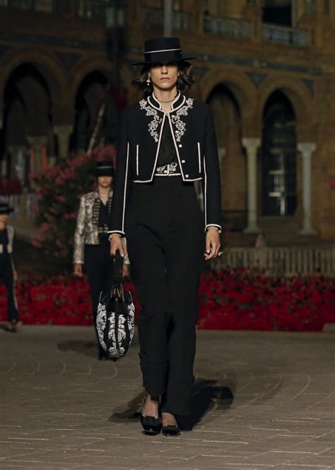 dior cruise 2023 seville|christian dior seville 2023.